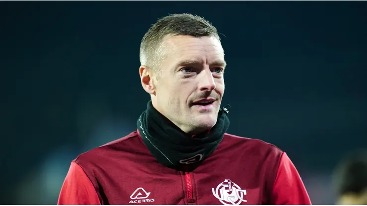 Tras confirmarse el duelo con Boca, San Pablo tiene competencia con un histórico inglés por Jamie Vardy