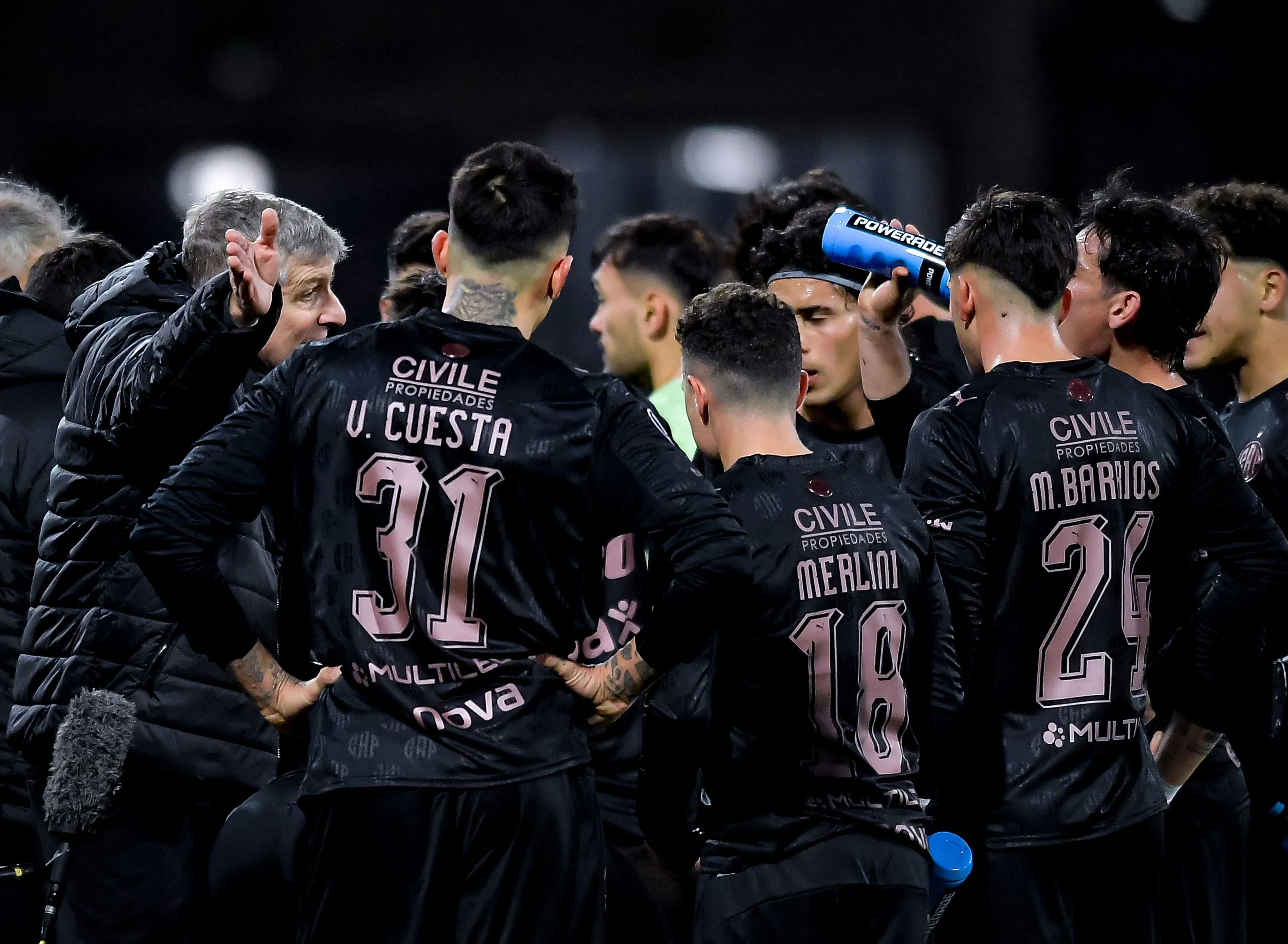 Con Palermo al mando, el Calamar va por la histórica en Chile (Getty)