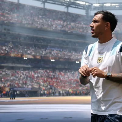 El motivo de las 10 fechas de suspensión para Paredes de parte de FIFA