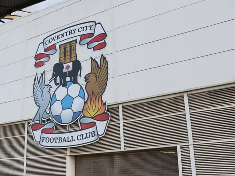 Coventry City vuelve a la Premier League: su particular escudo