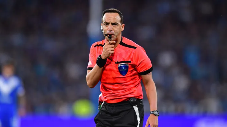 Esteban Ostojich, árbitro uruguayo de Conmebol.