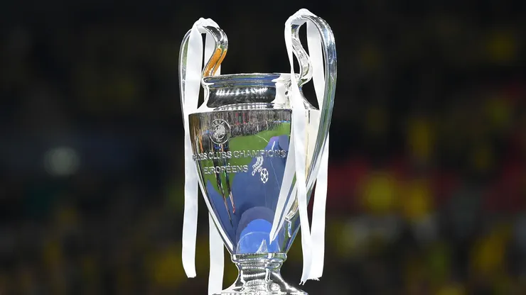 El trofeo de la Champions League.