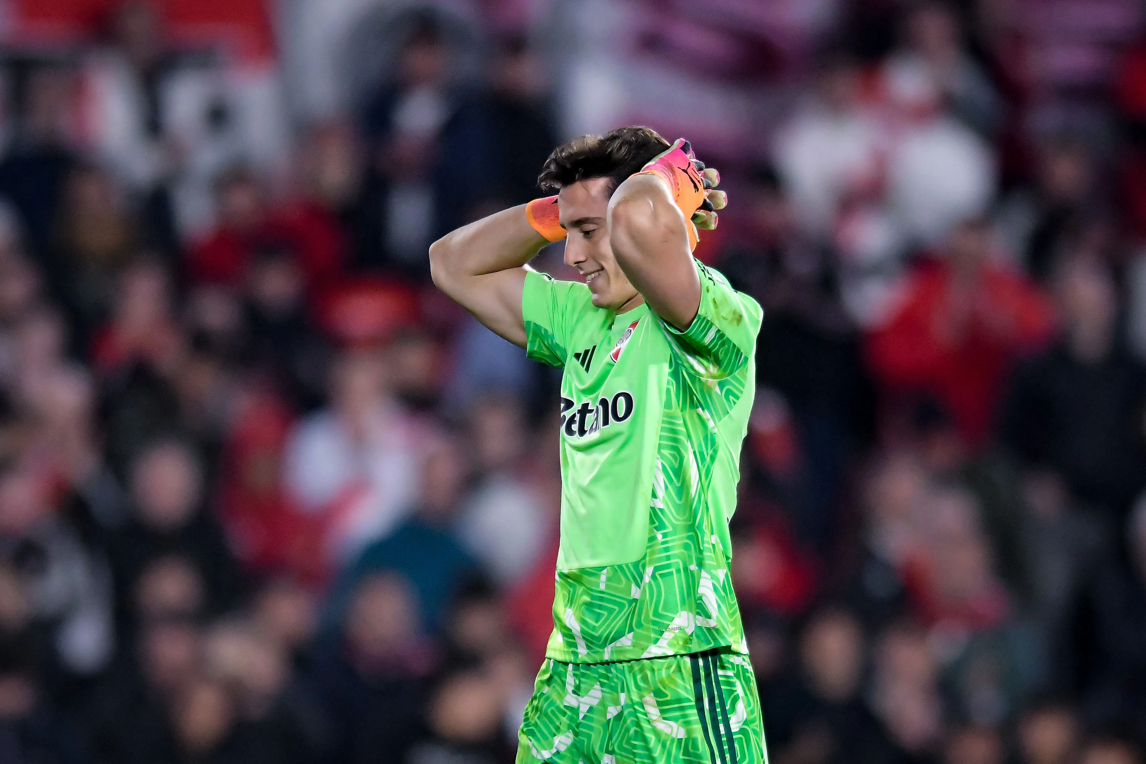 El lamento de Beltrán tras fallar su penal ante Santa Fe. (Foto: Getty).