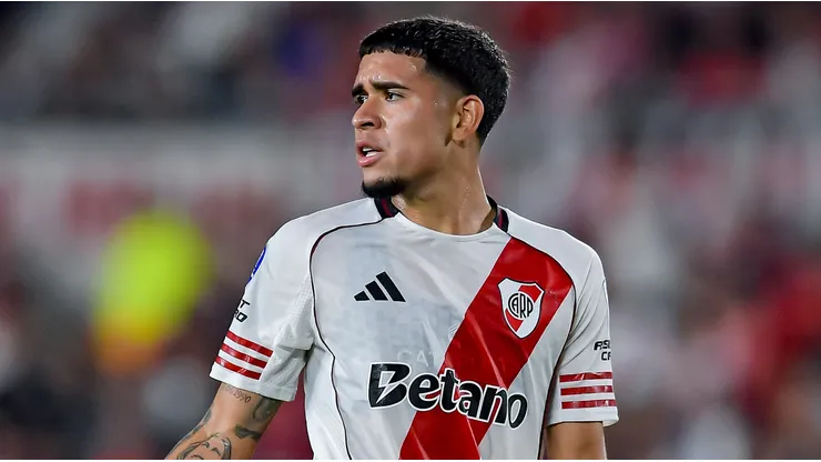 Kendry Páez se va de River y vuelve a Chelsea