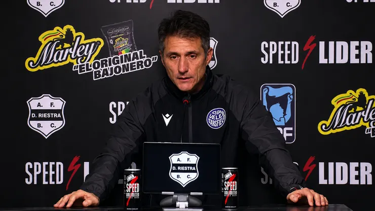 Guillermo: "Arasa y Ceballos no pueden dirigir nunca más a Vélez"