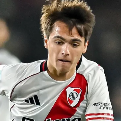 Giorgio Costantini sufrió otra rotura de ligamentos en River: cuándo volvería a jugar