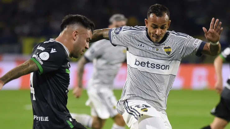 Boca y Vélez se enfrentaron en Córdoba.
