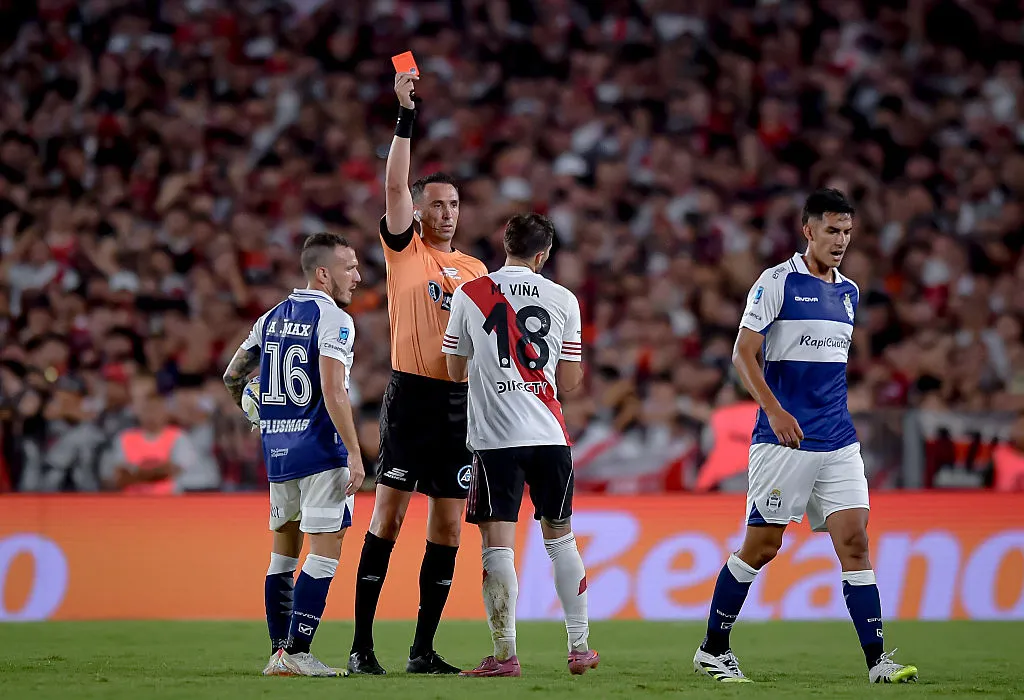 Pablo Dóvalo, árbitro del fútbol argentino. (Getty Images)