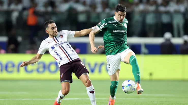 Palmeiras recibe a Liga de Quito en Sao Paulo.
