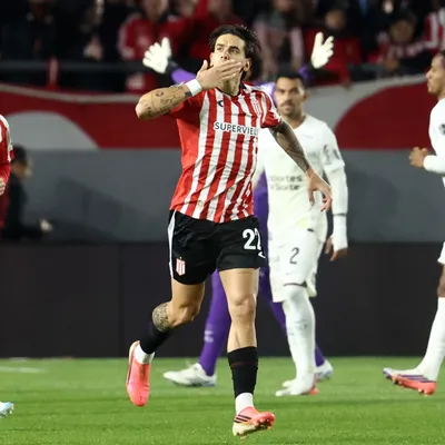 Pronósticos Corinthians vs. Estudiantes: el León busca relucir su mística copera en São Paulo