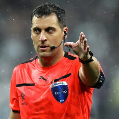Gustavo Tejera, el árbitro de la vuelta de cuartos entre Boca y Sao Paulo