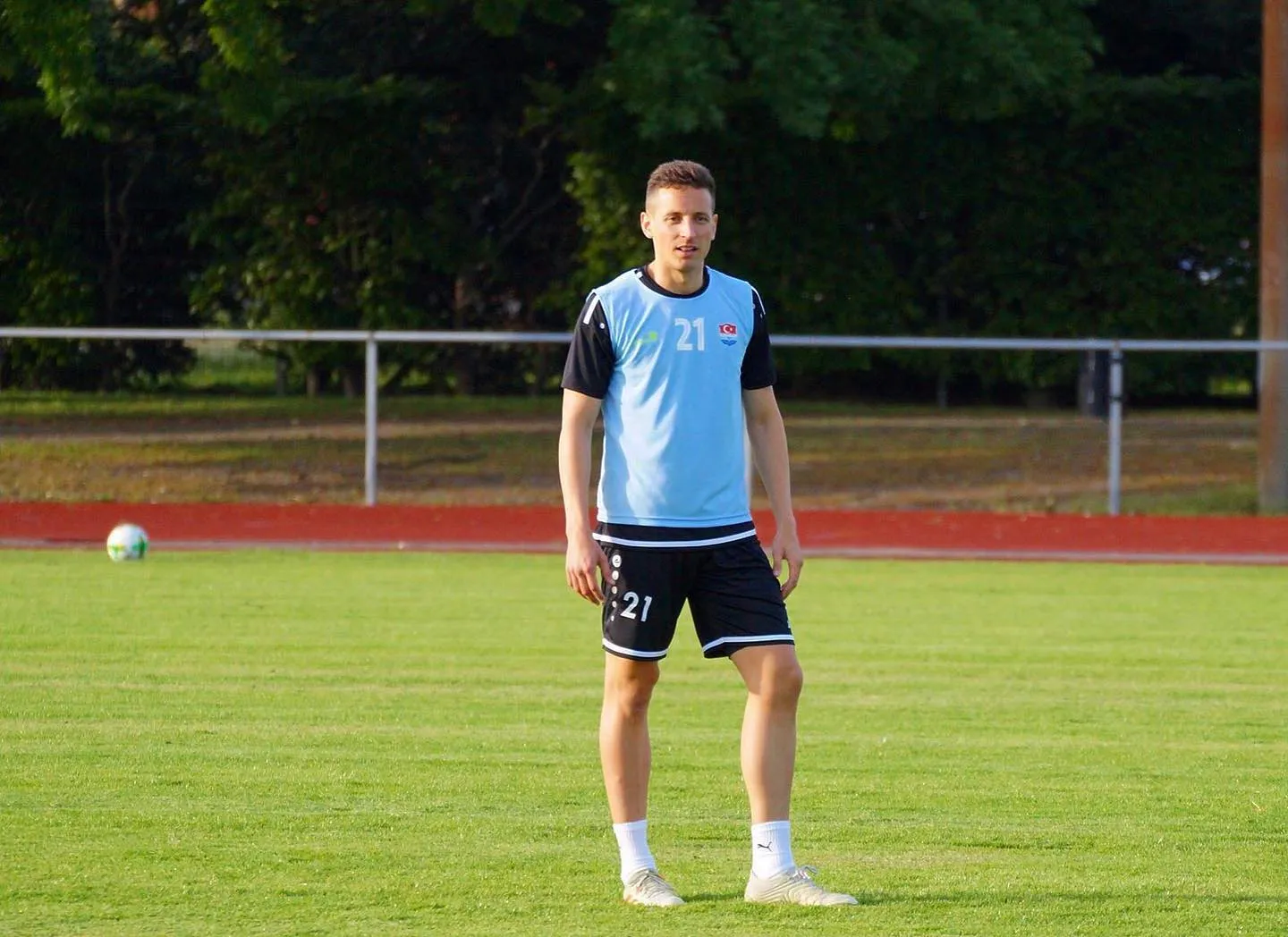 Iván Morán en el fútbol de Suecia.