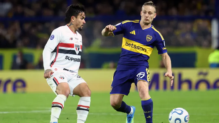 Boca visita a Sao Paulo en el Morumbí.