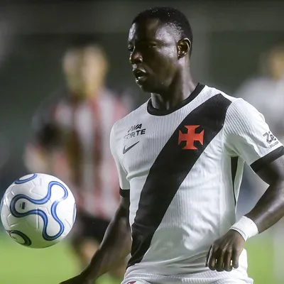 Hinestroza, de rechazar a Boca a ser rivales en semis de la Sudamericana