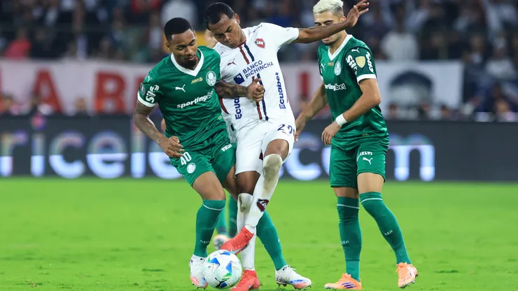 Liga de Quito y Palmeiras chocan en Ecuador.