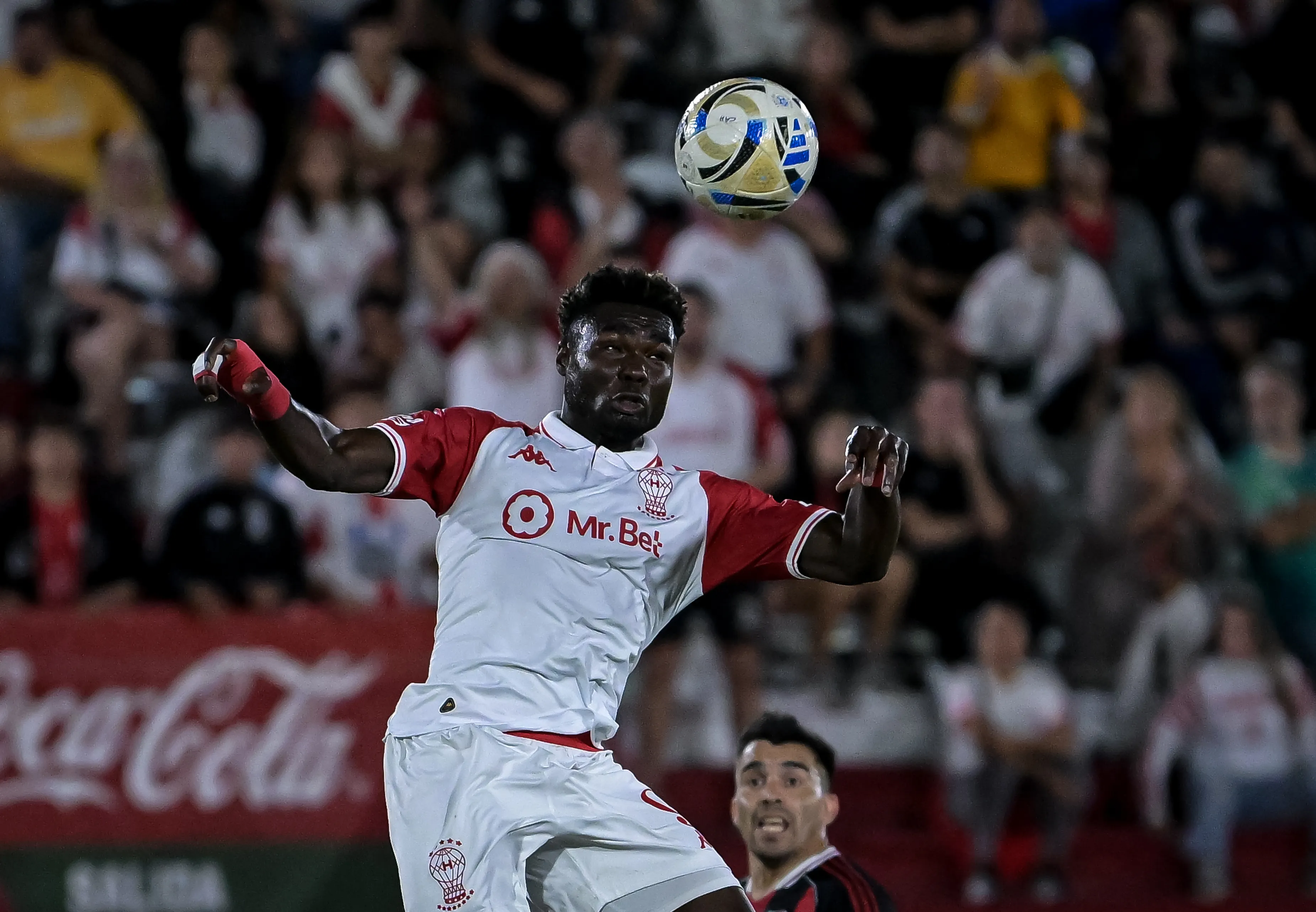 Jordy Caicedo, el as de espadas de Huracán. (Foto: Getty).