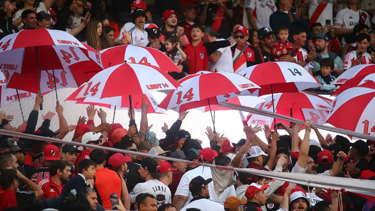 Los hinchas de River en el Estadio Monumental.
