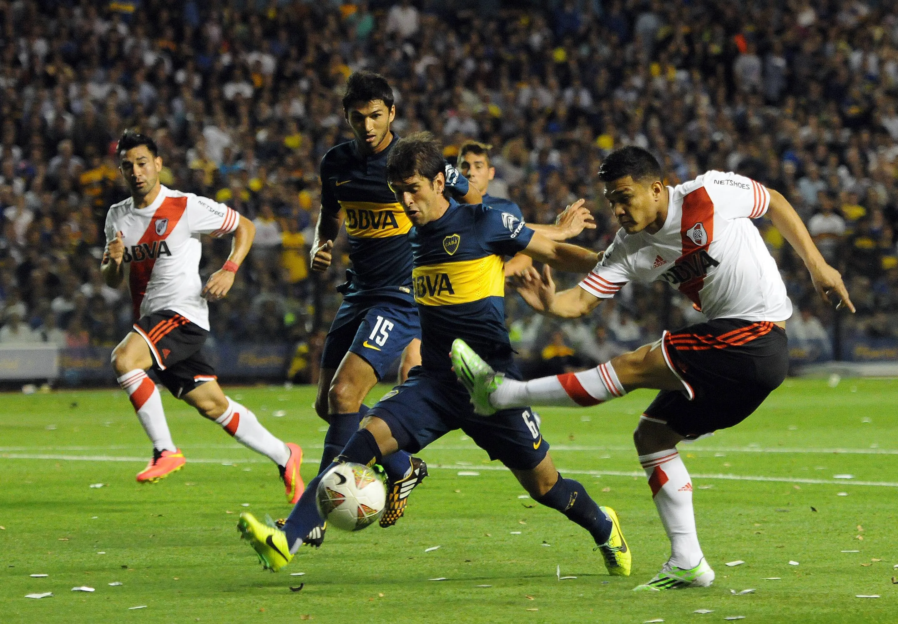 Forlín ante River en la Sudamericana 2014. (Foto: Imago).