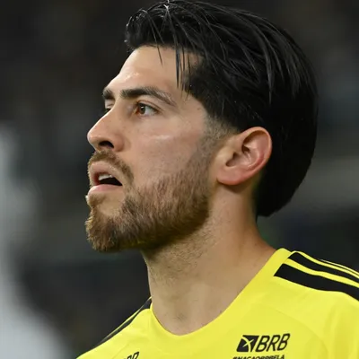 No solo Bounou: River tiene en la mira a Rossi por si se va Beltrán