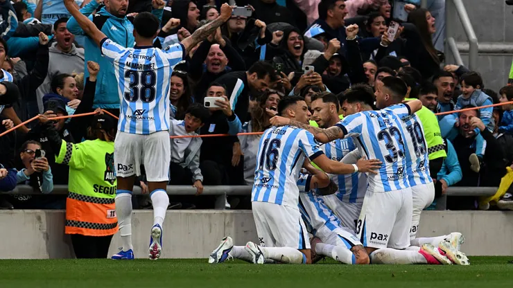 Los futbolistas de Racing tras el gol a Boca por la Copa Argentina 2026.