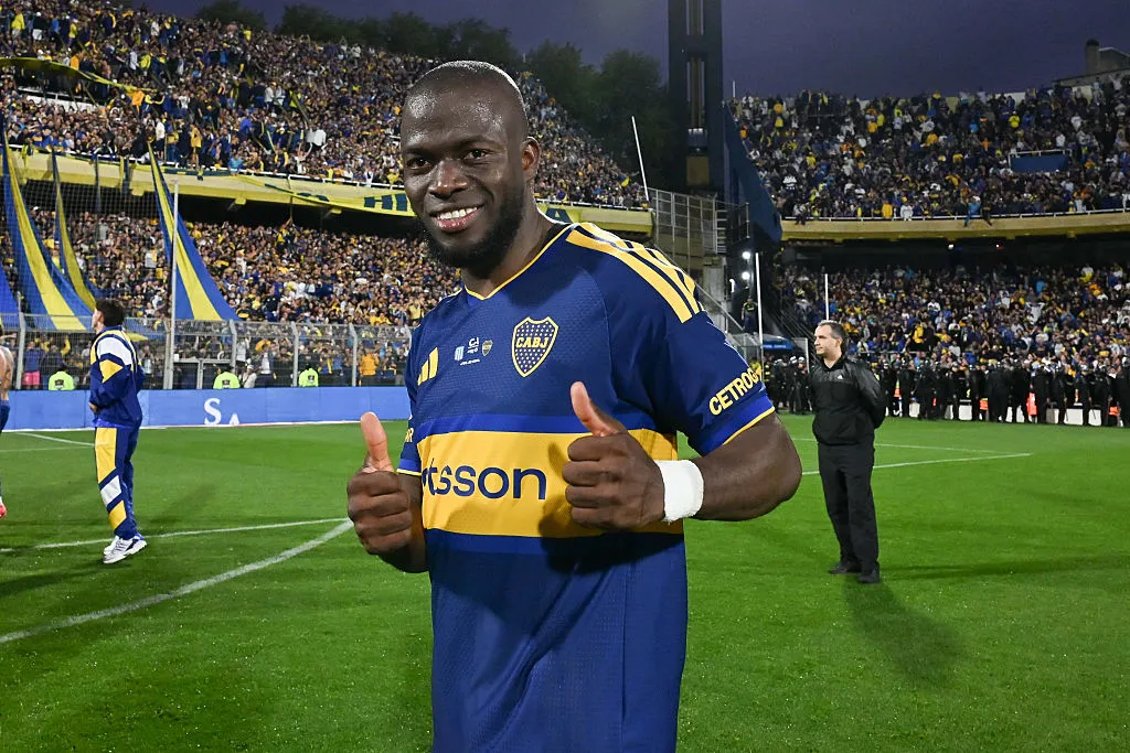Enner Valencia tras marcar los 3 goles de Boca ante Racing. (Getty Images)