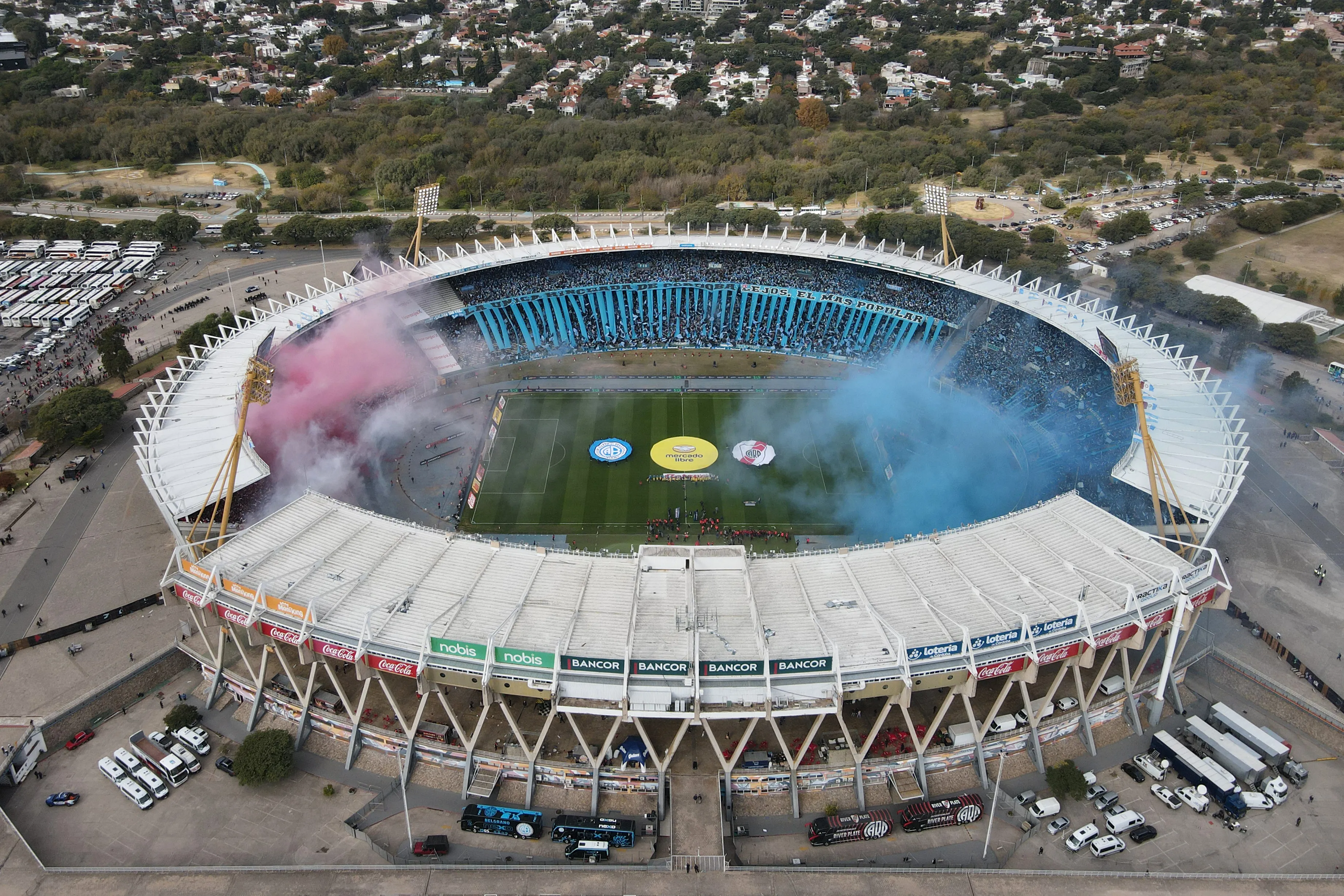 Belgrano y River volverán a jugar en el Kempes tras la final del Torneo Apertura 2026. (Foto: Getty)