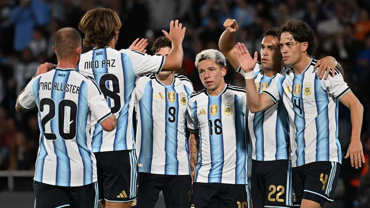 La Selección Argentina goleó por 4-0 a Bolivia en Córdoba