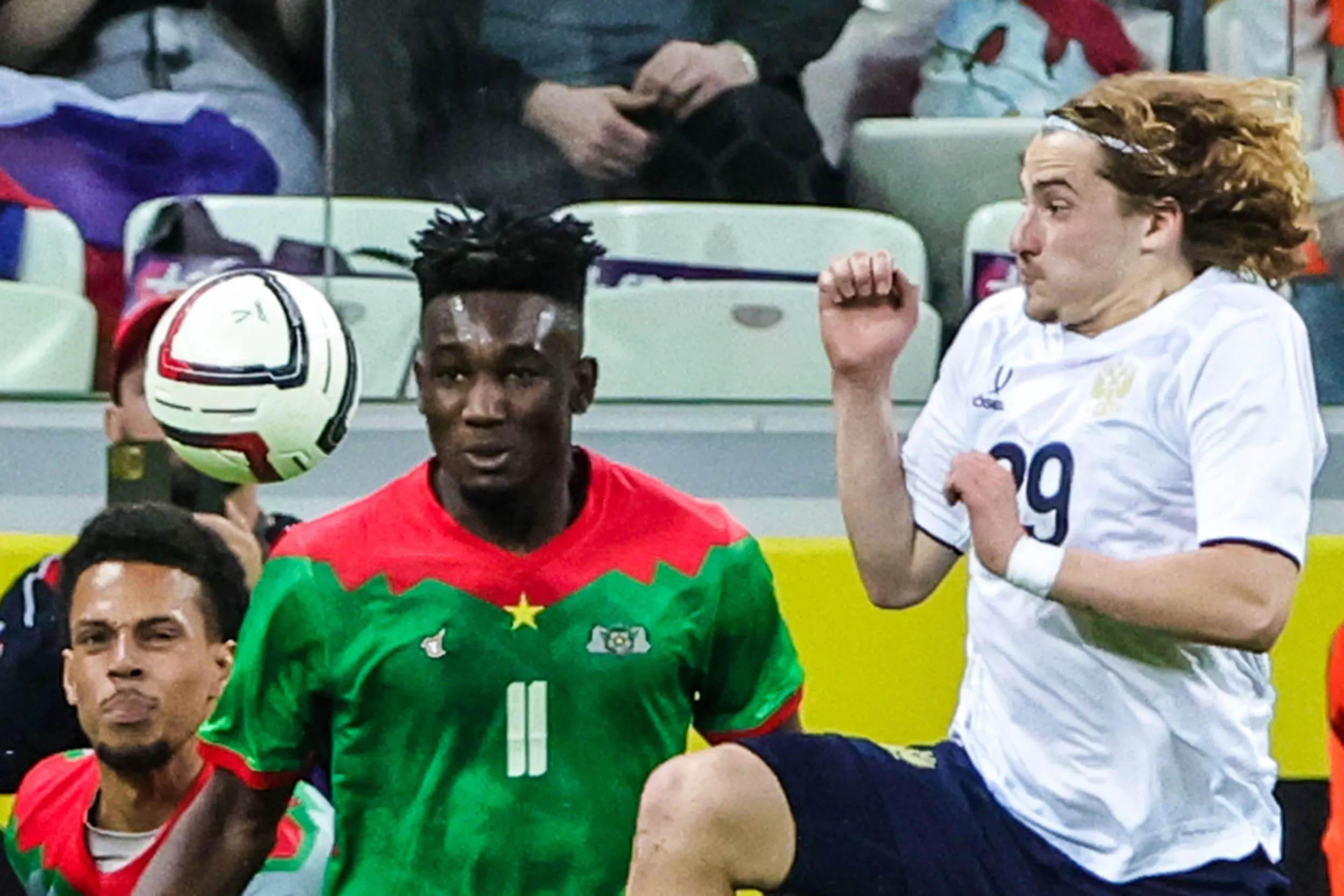 Burkina Faso en su amistoso ante Rusia. (Foto. Imago).
