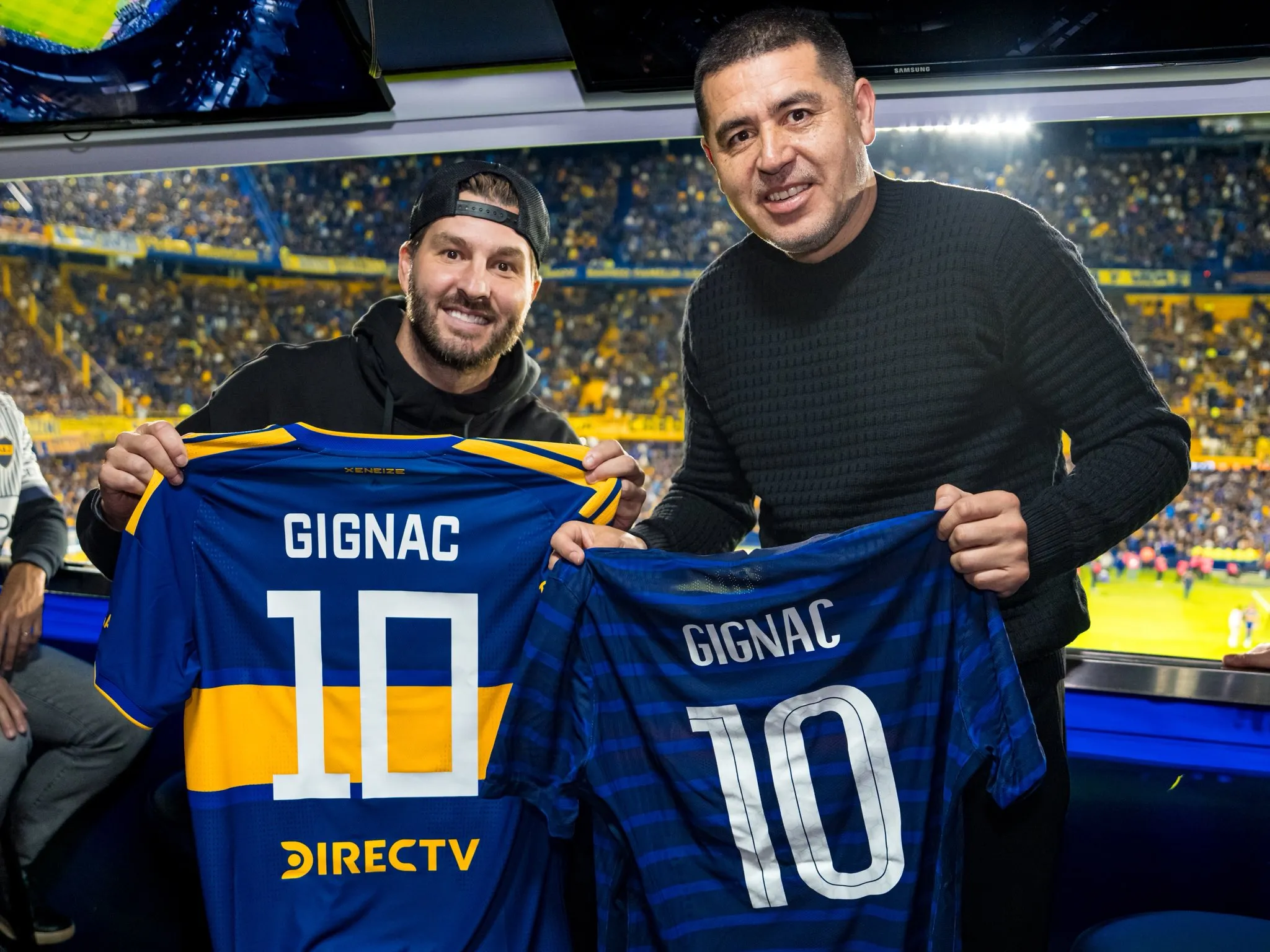 Gignac y Riquelme. (Foto: Prensa Boca Juniors).