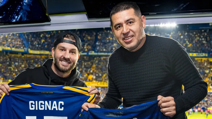 André-Pierre Gignac y Juan Román Riquelme, en La Bombonera.
