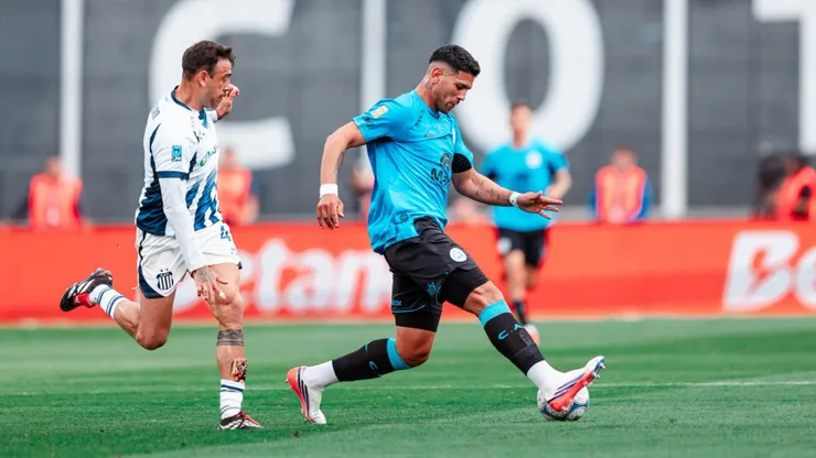 Duelo picante entre Talleres y Belgrano.