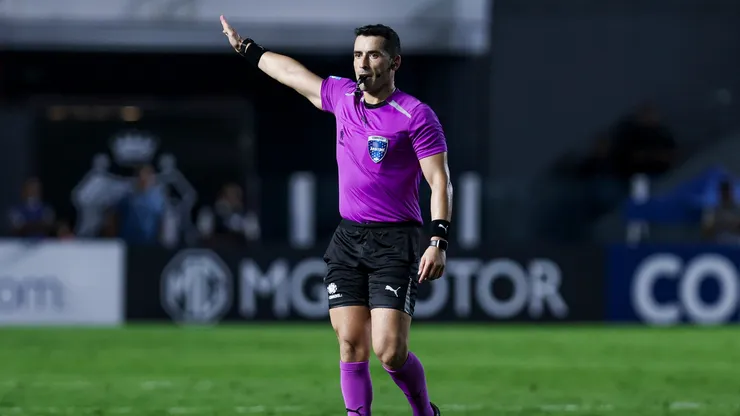 Fernando Véjar, el árbitro elegido.