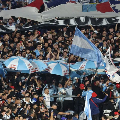 Los hinchas de la Selección Argentina criticaron a un titular: "No puede jugar nunca más"