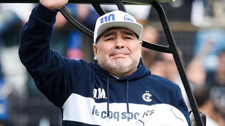 Diego Armando Maradona falleció siendo el DT de Gimnasia La Plata