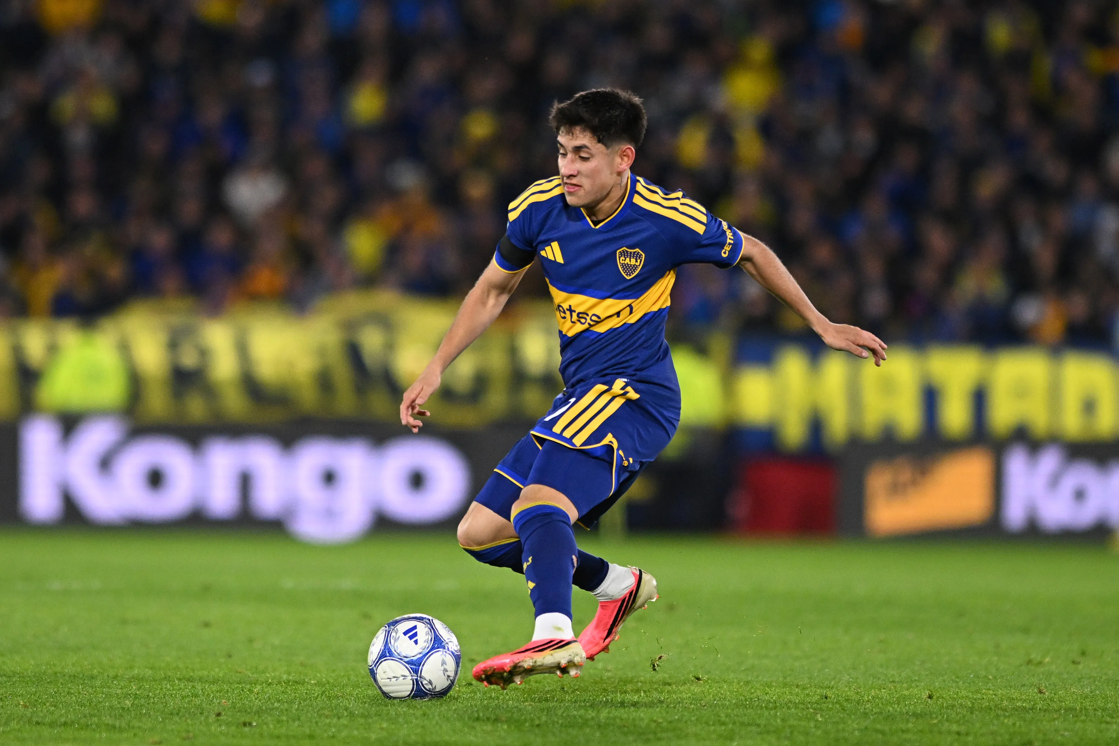 Tomás Aranda volvería recién en 2027. (Foto: Getty).