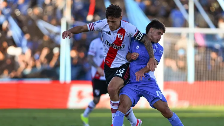 River y Estudiantes de Río Cuarto, frente a frente.