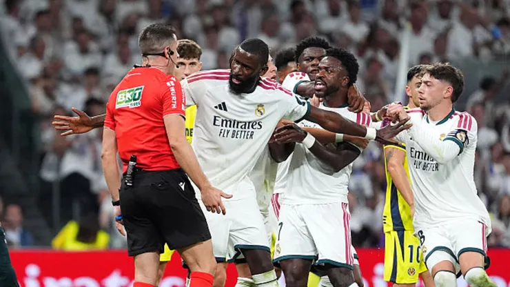 La expulsión de Vinícius Juniors en Real Madrid - Villarreal.