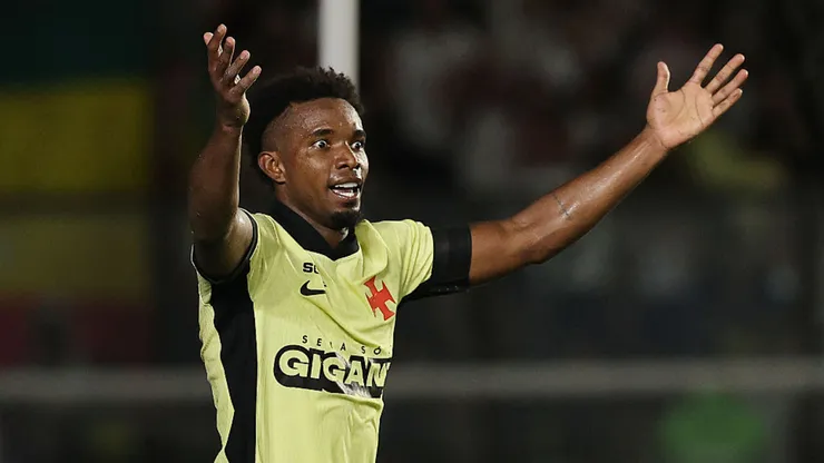 Thiago Mendes, futbolista de Vasco da Gama ante Remo.