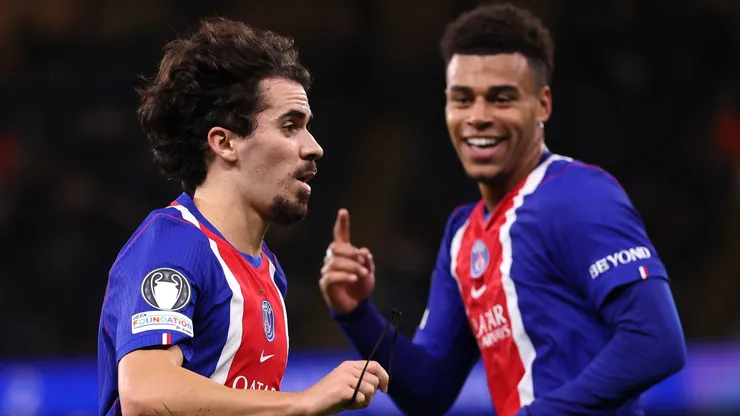 PSG goleó a Manchester City y sigue firme arriba.