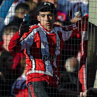 Los hinchas de River, contra Martínez Quarta: "Olvídenselo en Junín"
