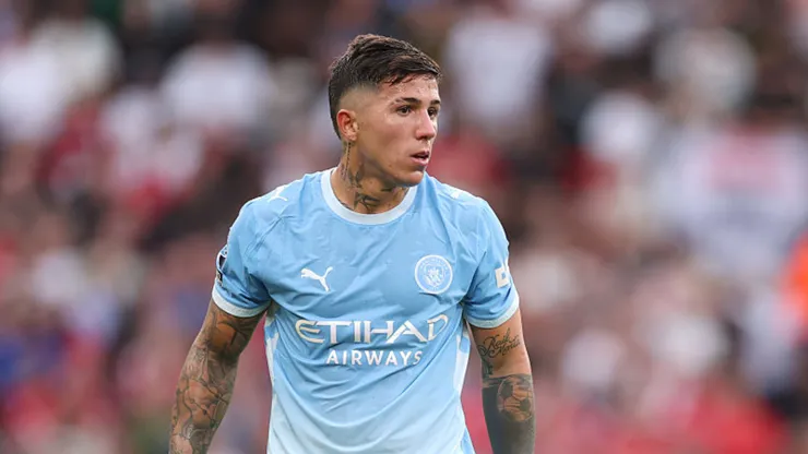 Enzo Fernández, mediocampista argentino de Manchester City.