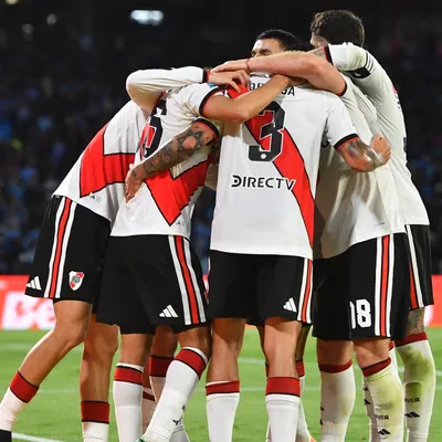 River se floreó en Córdoba, pasó por arriba a Belgrano y sigue soñando