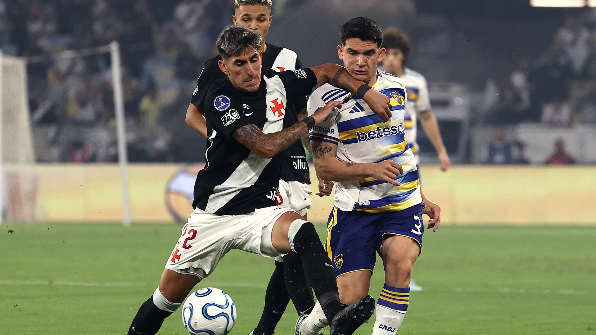 Vasco da Gama y Boca se enfrentan en el Maracaná