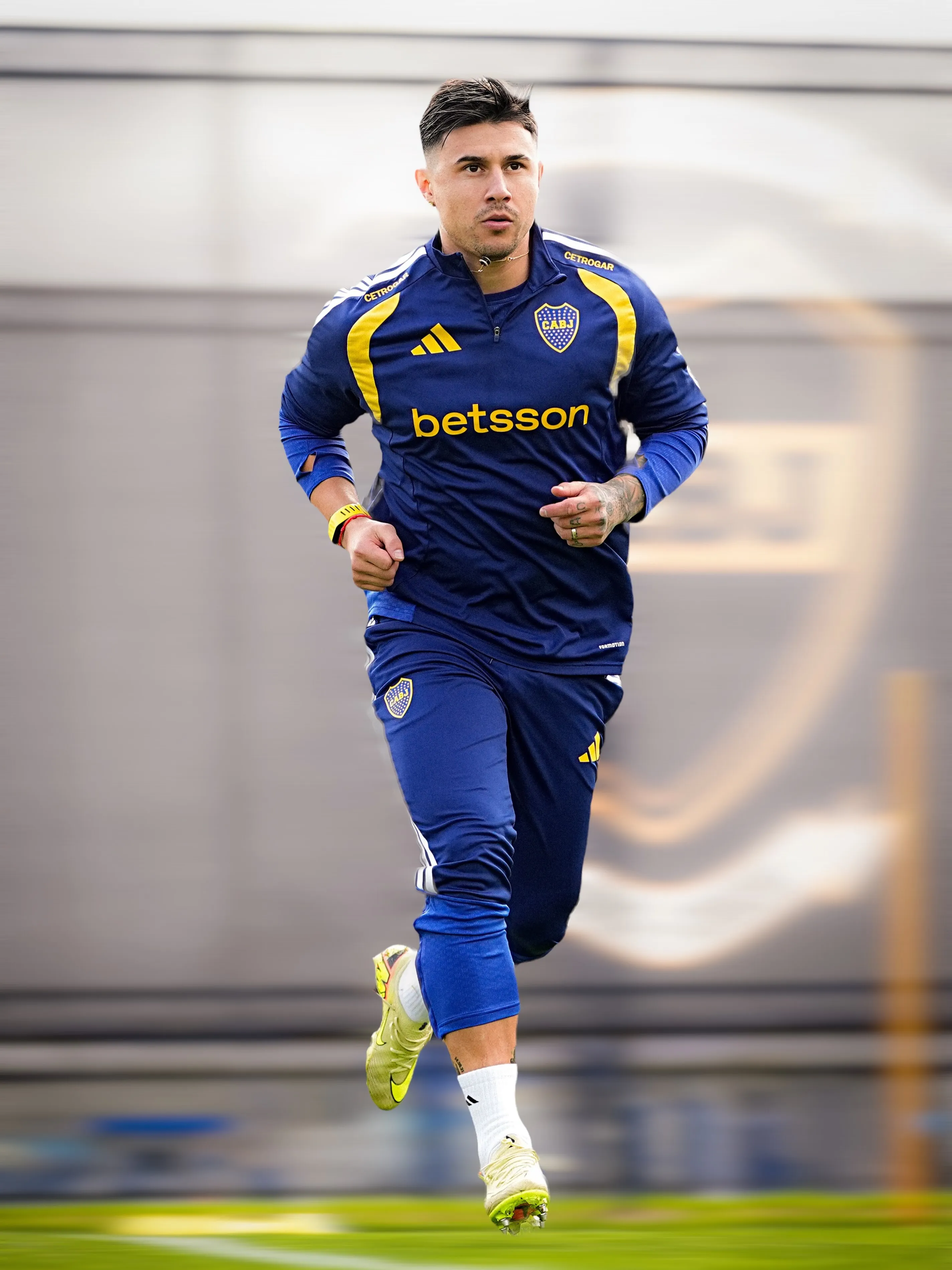 Adam Bareiro, en el entrenamiento de Boca.