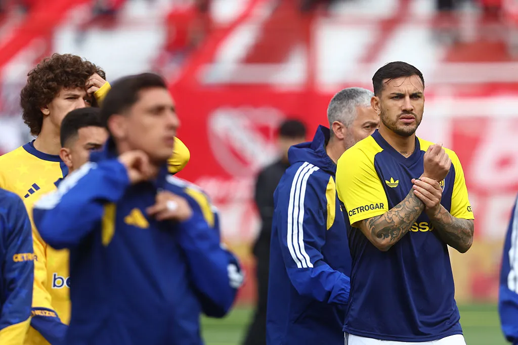 Leandro Paredes y los futbolistas de Boca. (Getty Images)