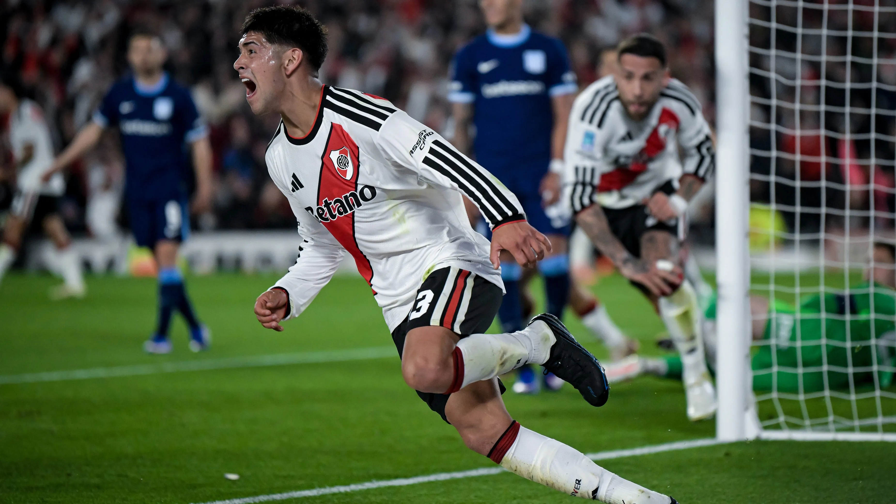 Lautaro Rivero, autor del tanto ante Racing. (Foto: Getty).