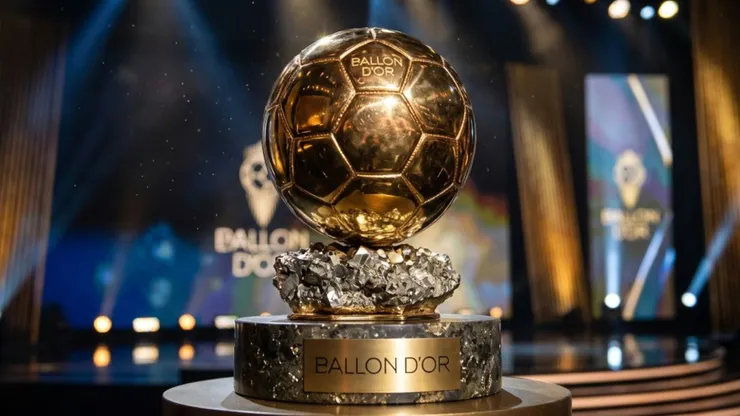 El trofeo del Balón de Oro.
