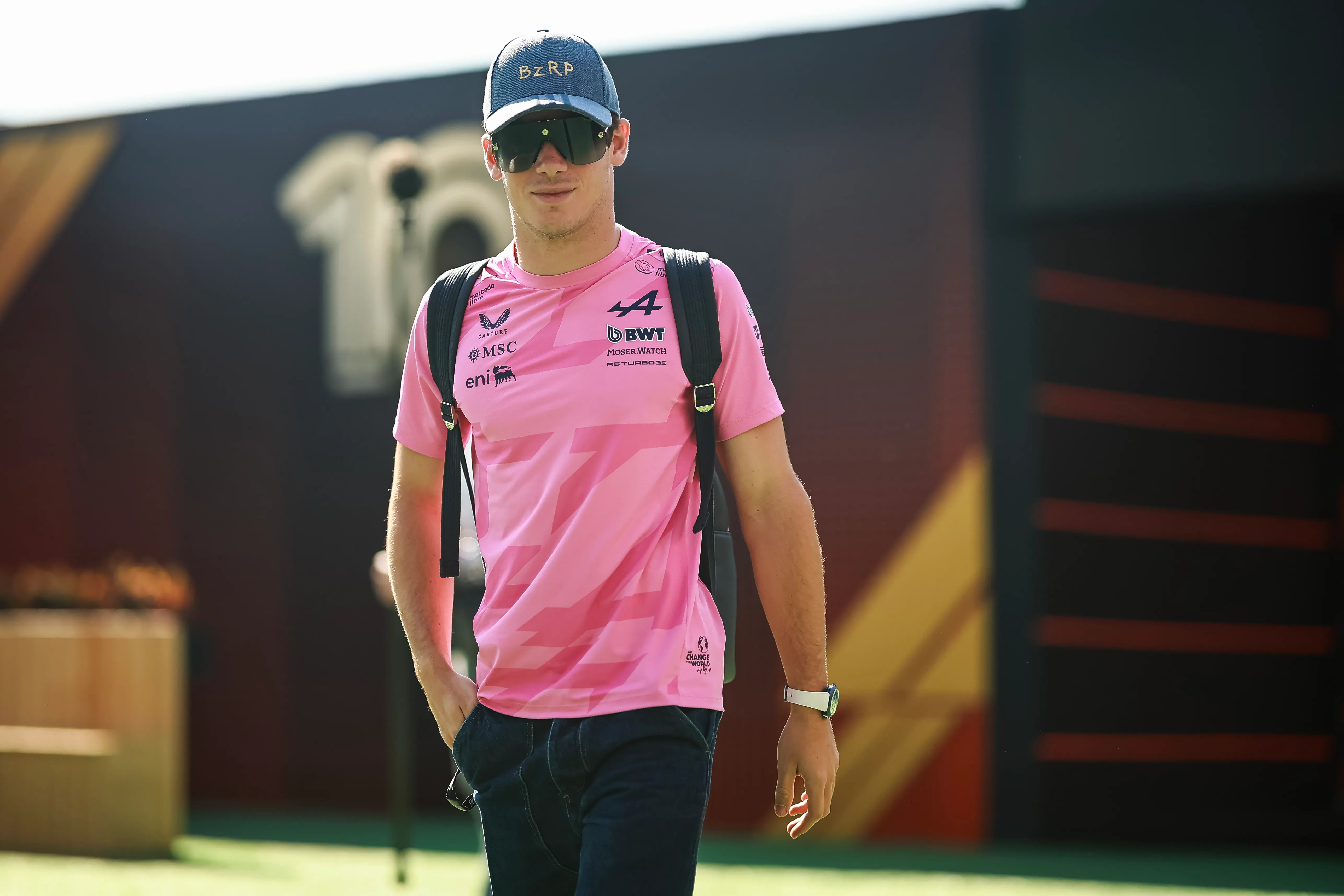 Franco Colapinto en su llegada al GP de México 2025 (Getty Images)