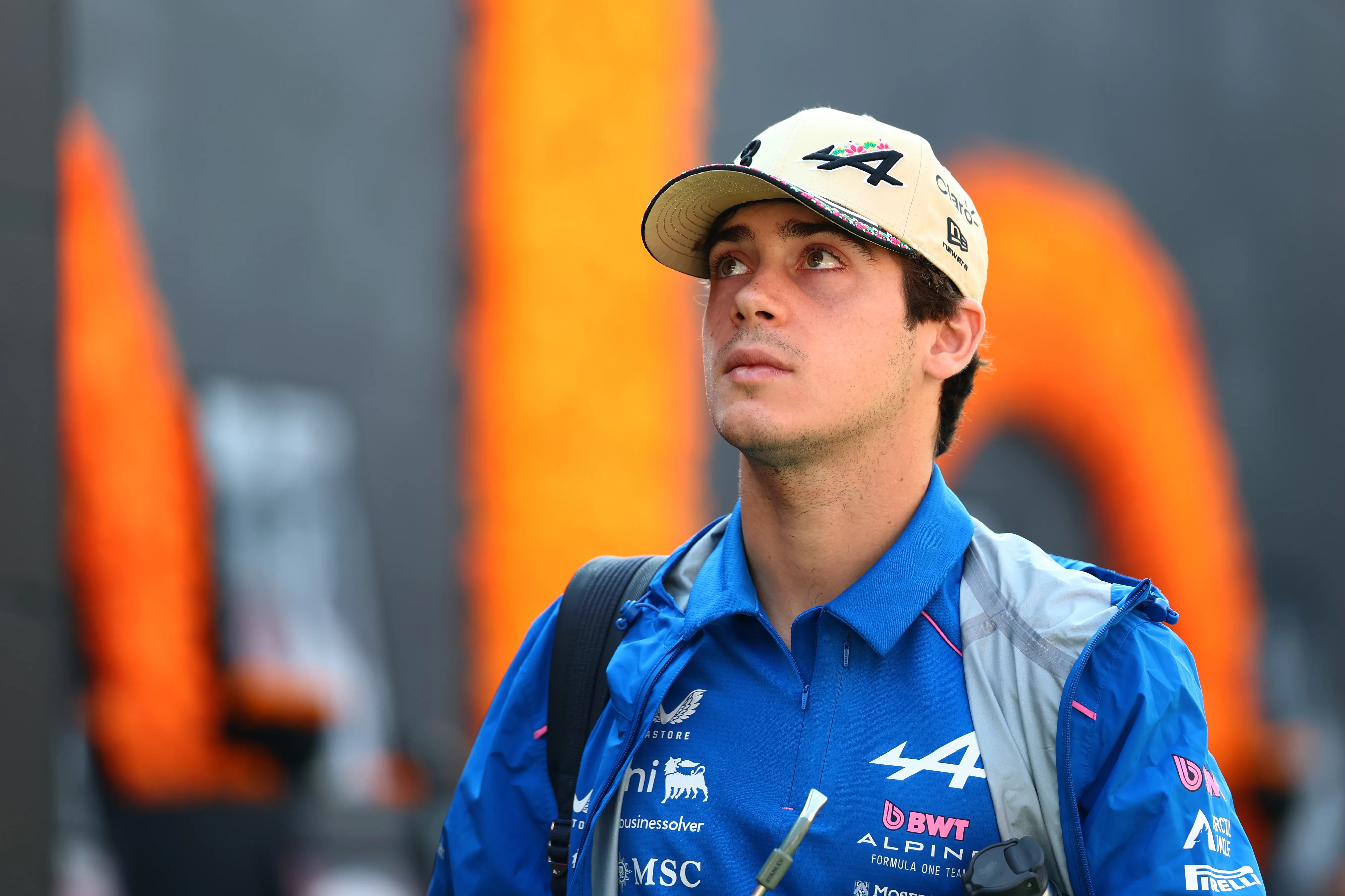 Franco Colapinto, en su llegada al paddock del Autodromo Hermanos Rodriguez (Getty Images)