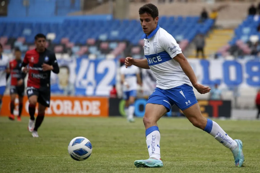 El delantero termina su préstamo con el Celta B y podría volver a la UC | Foto: Photosport